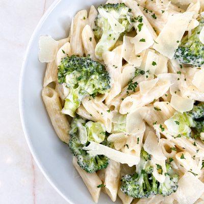 Broccoli Alfredo Penne Pasta