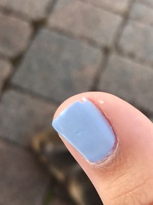 gel chipped after only 2 days.