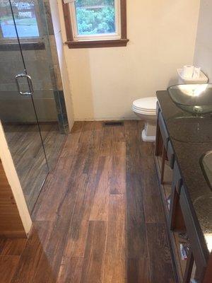 Tile wood look floor