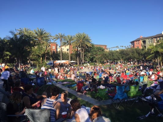 Player Vista concert in the park