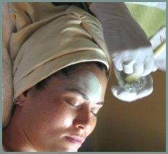 Customized mask to your skin type included in every facial!