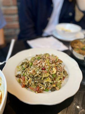 tea leaf salad - original, spicy