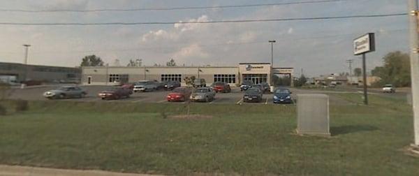 Goodwill (as seen from Pioneer Parkway -- ripped from Google street view)