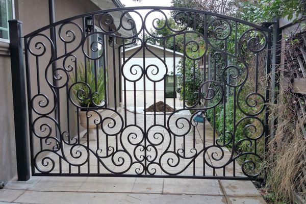 Iron Gate with forge scrolls