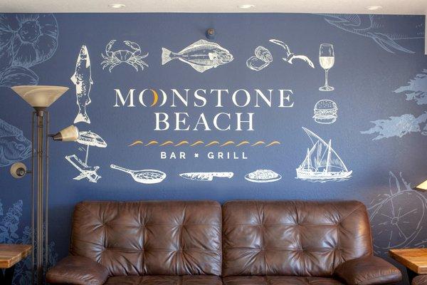 Moonstone Beach Bar & Grill