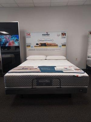 Magniflex Magnistretch Sport 10" Mattress