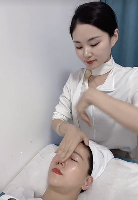 Best Asian Masseuses