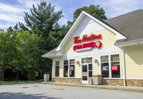 Tim Hortons at 594 Broadway, Bangor, ME 04401.