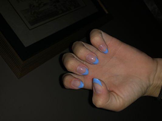 nails