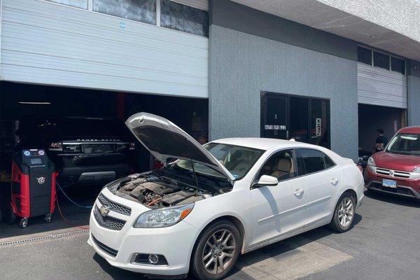 Car AC Repair & Analysis at Auto UFO in Las Vegas