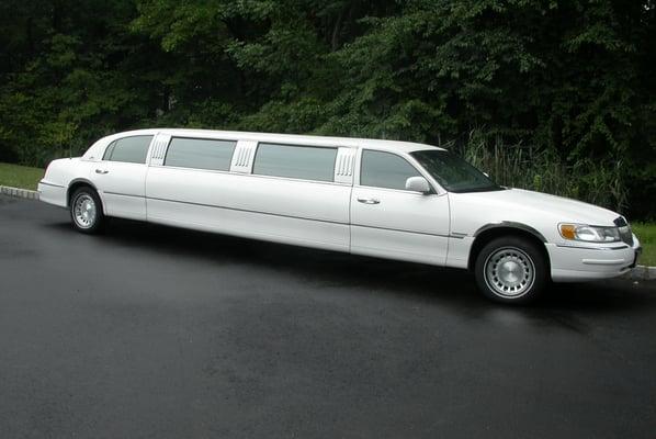 Lincoln Towncar Stretch 10 Passenger