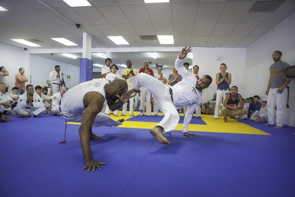 Capoeira class at Capoeira Brasil West LA, try a free class