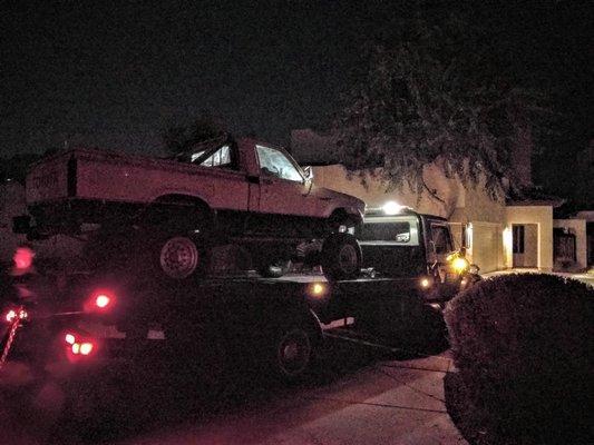 Wendy doin' the dang thing with my '79 Toyota 4x4