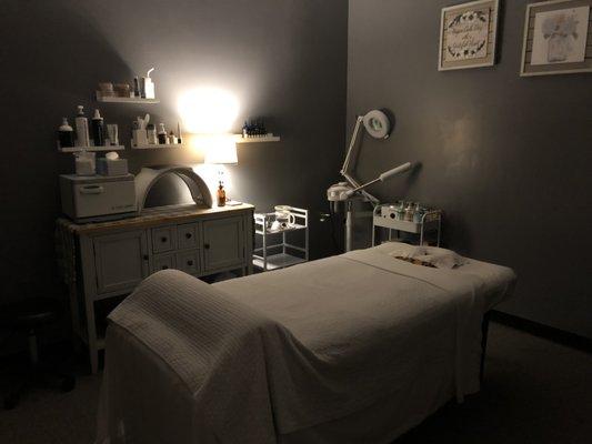 Facial room