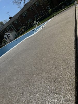 Epoxy flooring flake broadcasted pool layout