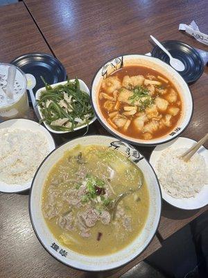 Sliced Beef with Hot and Sour Soup and Sliced fish with Tomato Soup and extra kelp + tripe