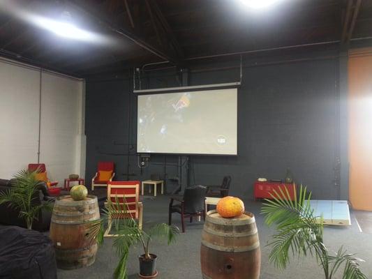 Commercial Screen & Projector Installation