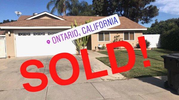 SOLD! Estoy muy contenta y honrada de haber tenido la oportunidad de trabajar con esta familia. Felicidades Familia Garcia!