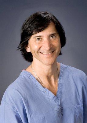 Dr. Raul Rodas Board Certified Neurosurgeon