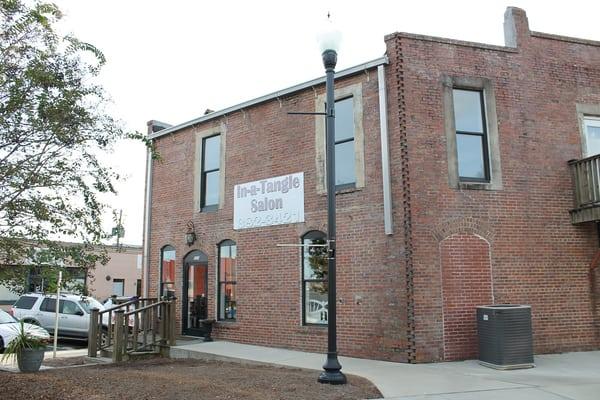 Outside view of In A Tangle Salon