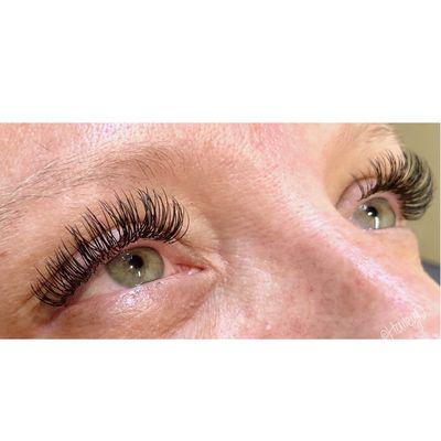 Eyelash extension