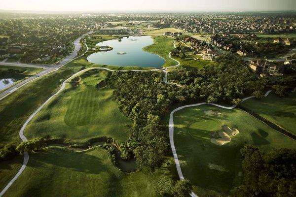 The Lakes at Castle Hills - Private Country Club and Golf Course