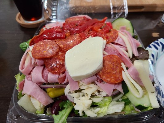 Antipasto salad