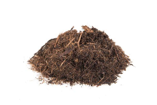 Triple Ground Hardwood is finer than all our other mulches and is ideal for the homeowner who wants a completely natural mulch.