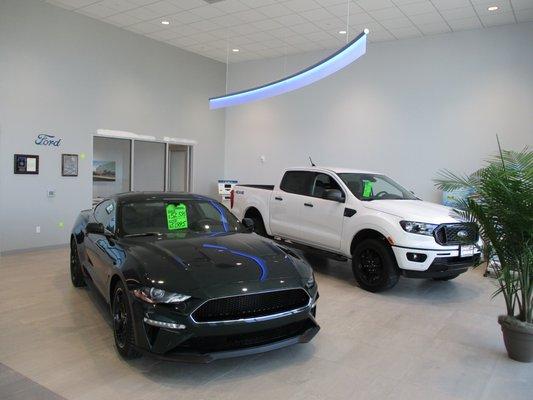 Ford Showroom