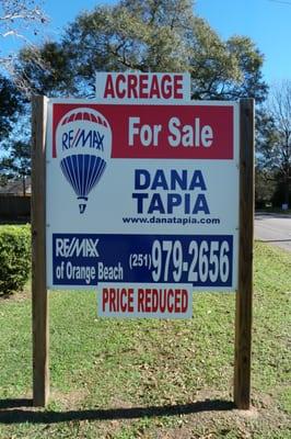 You Can Live Here Too
 Dana Tapia, Realtor
 danatapiarealtor@gmail.com