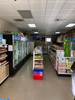 Awesome vegan and vegetarian grocery