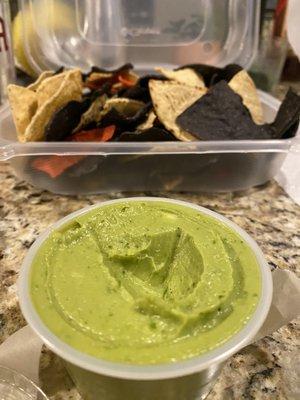 Guacamole n' Chips (M)