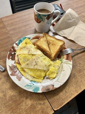 Western 3 egg omelette with Jalapeño hack cheese and Texas toast (grilled)