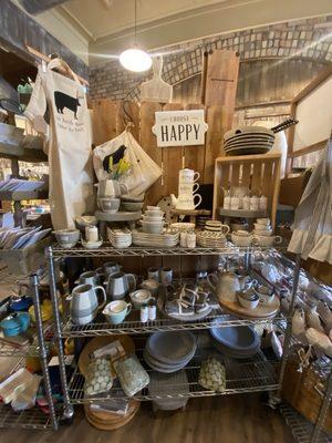 Great selection of kitchenware