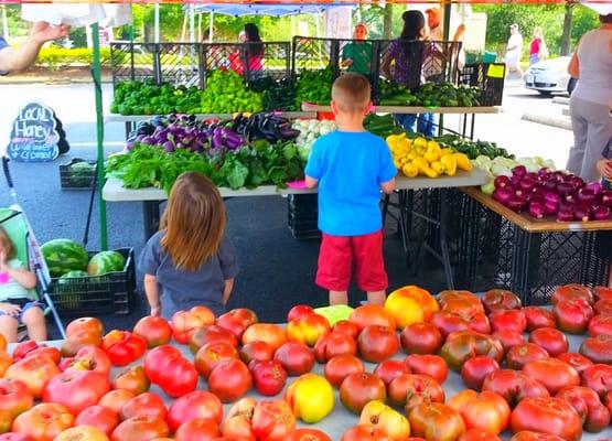 Tackett's Mill Tuesday Market, 3:30pm to 7:00pm, on the corner of Old Bridge Road and Harbor Drive in Lake Ridge, Virginia.