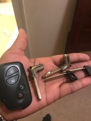 AAA routed my lockout request to him for my Lexus because I lost my key. No receipt, the key isn't cut and here's the photo of what I got.