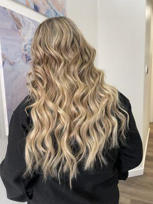 Blonde extensions