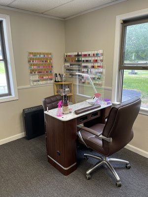 Nail Station