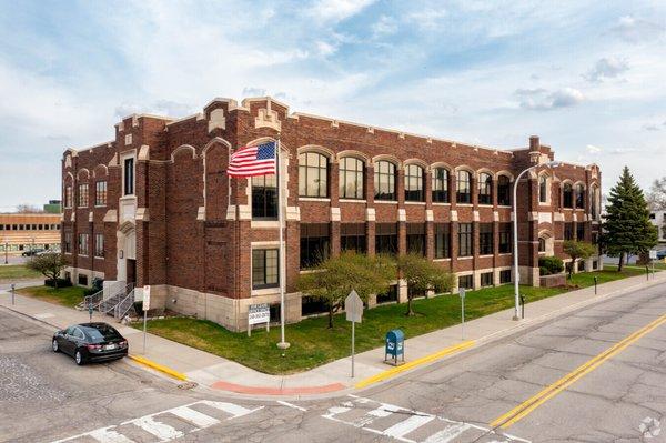 The Financial Planning Company Office at 333 W 7th St, Royal Oak, MI 48067