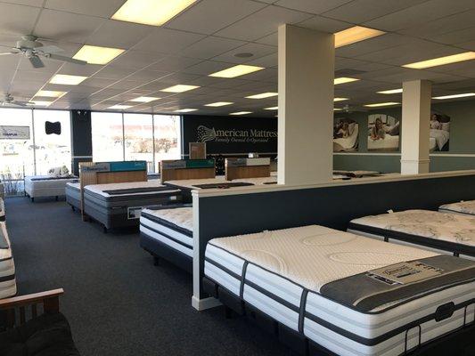 American Mattress - 1920 N Richmond Rd, Rt 31, McHenry, IL - Inside View