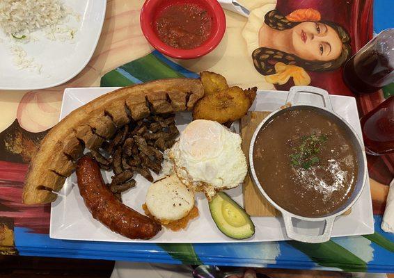 Bandeja Paisa