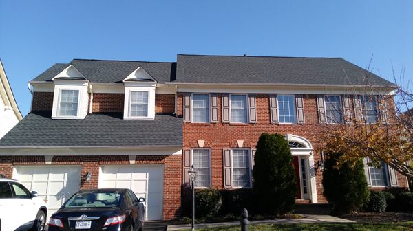 Beautiful GAF Charcoal 50 year shingle.