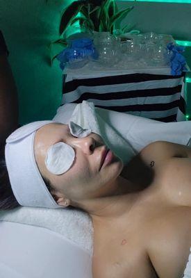 Sapphire's Deep Cleansing Facial