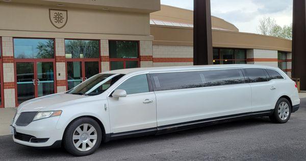 Limo Rockford Transfer