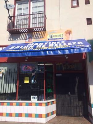 Martinez Salon De Belleza