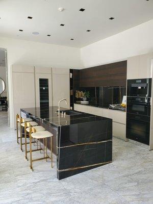 Kitchen Island, West Hollywood!!!