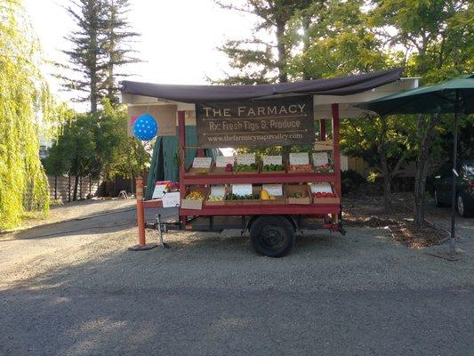 The Farmstand @ 1550 Estee Ave