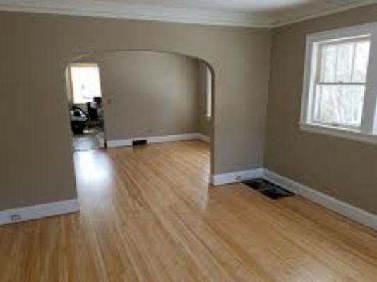 Flooring and trim job