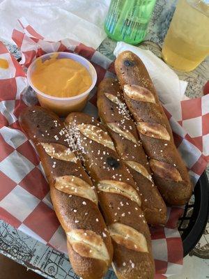 Pretzels with nachos cheese sauce (sauce tasted burned)