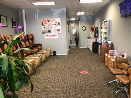 Clean and spacious pedicure area.